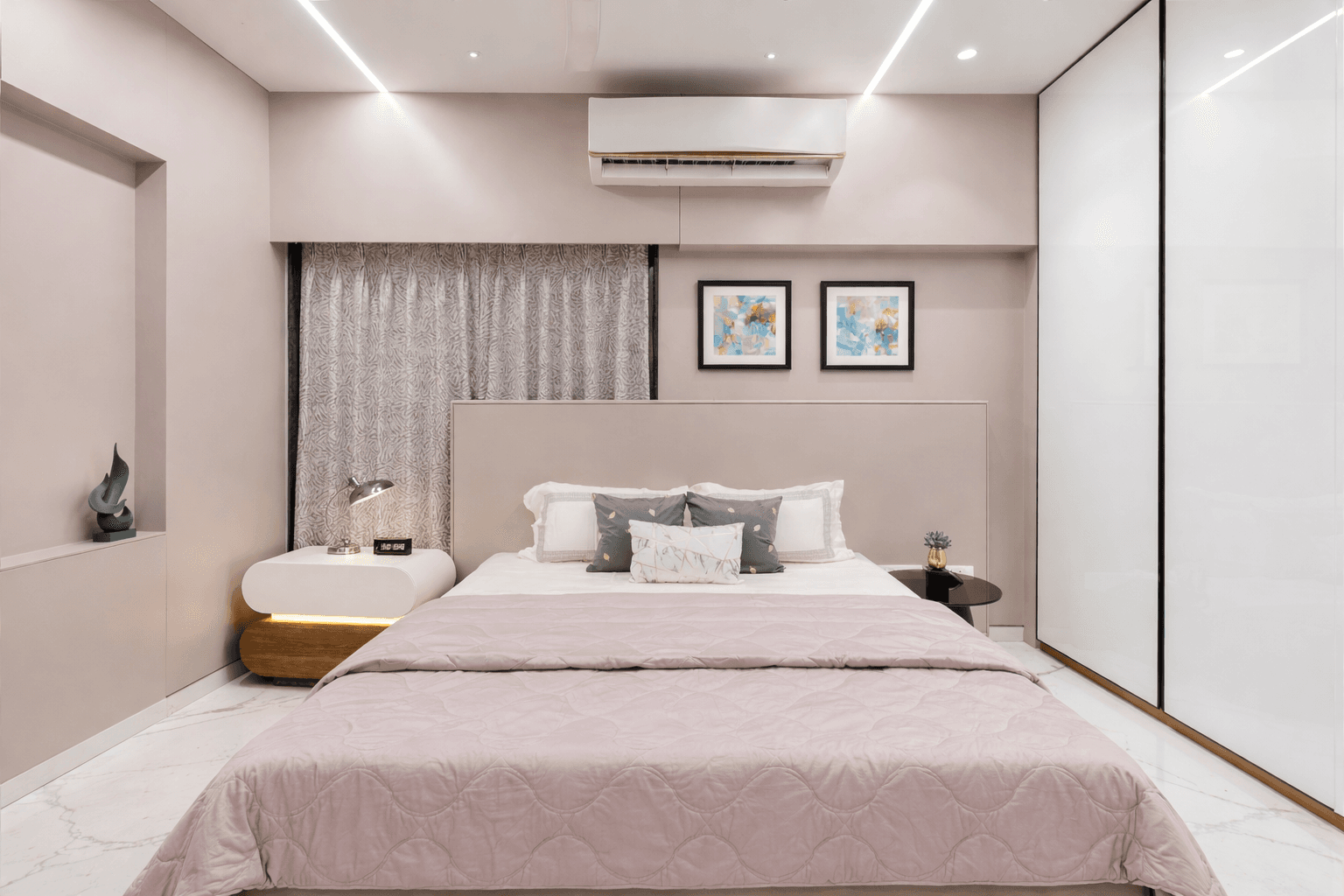 Modern Bed view 2