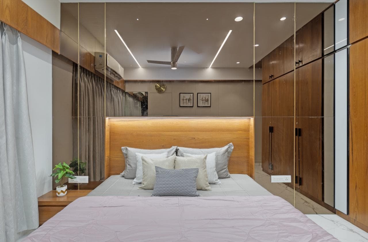 Modern Design Bed view 3